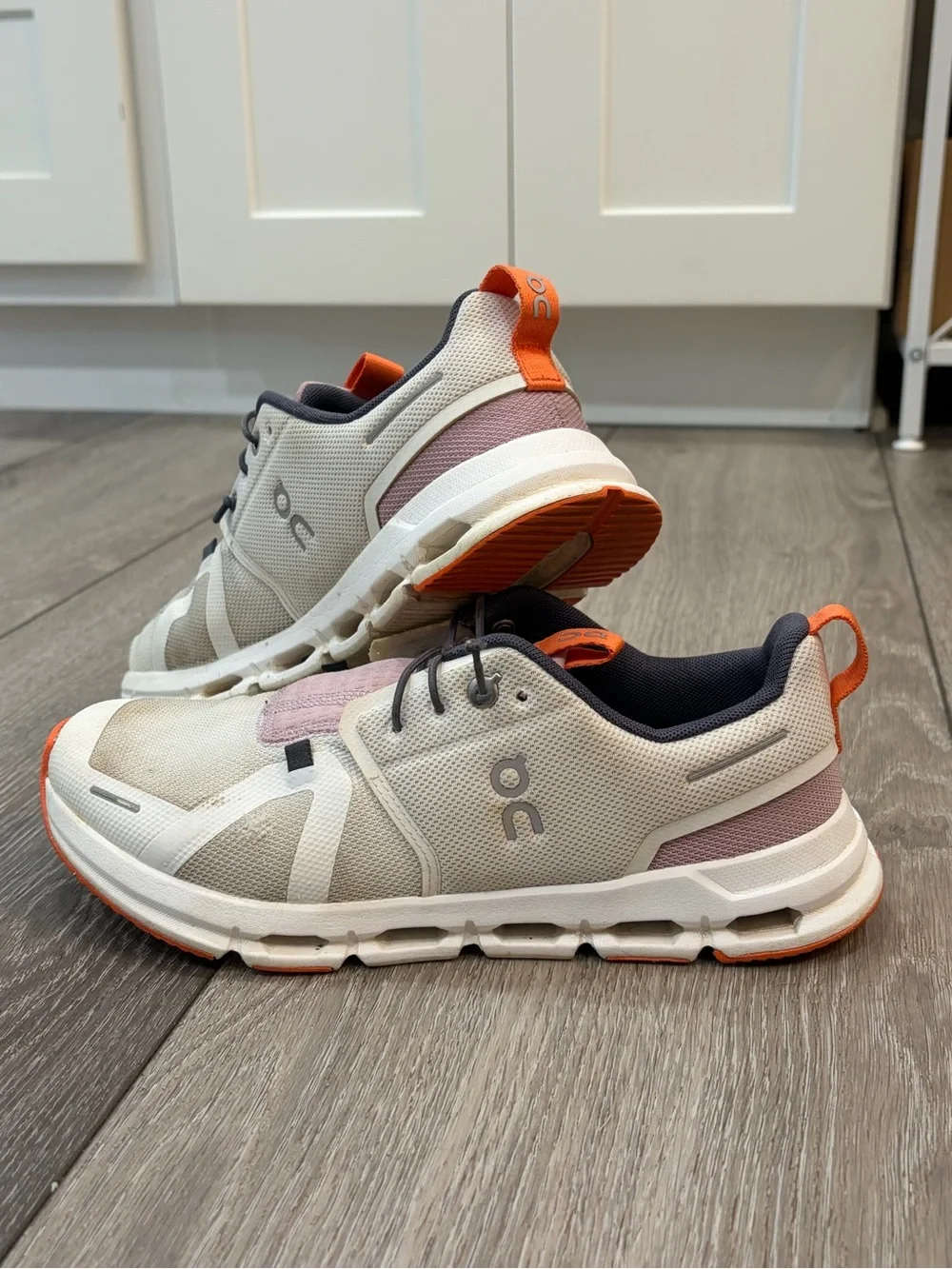 On Cloud Sky Running Sneakers Kids 6